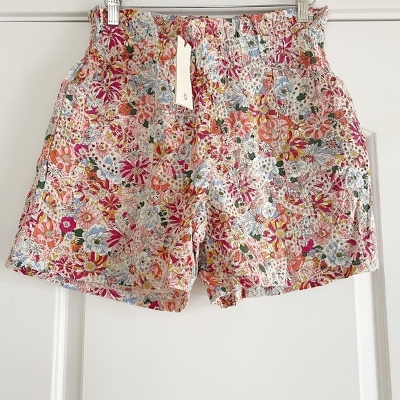 Solitaire Tropical Floral Print Eyelet Short - XL - Picture 7 of 8